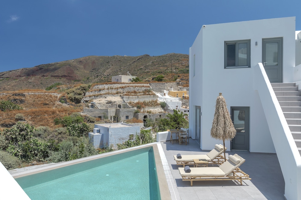 Room, Private Pool - Photo 7