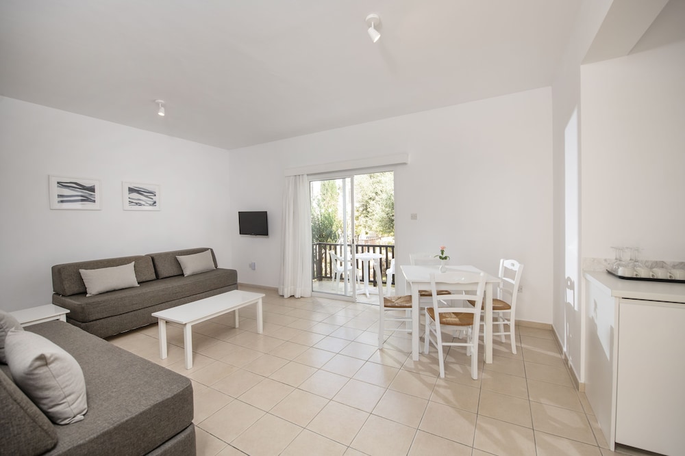 Apartment, 1 Bedroom thumbnail 5