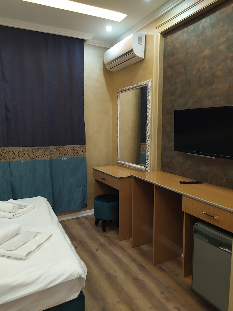 Comfort Triple Room photo 1