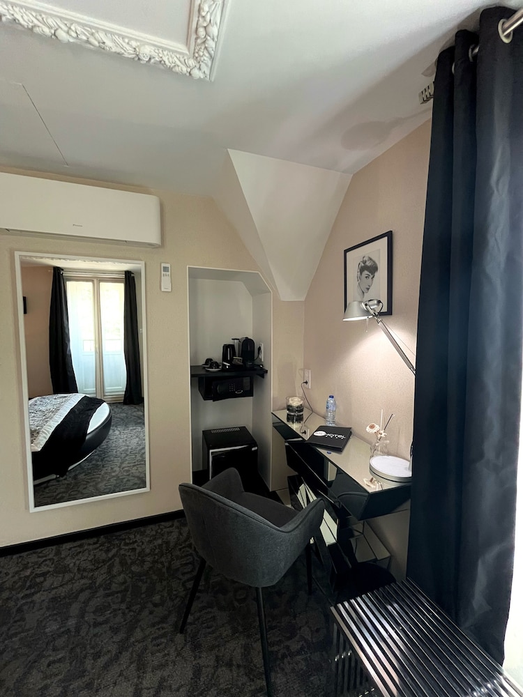 Chambre Double Familiale dans les Dépendances photo 3
