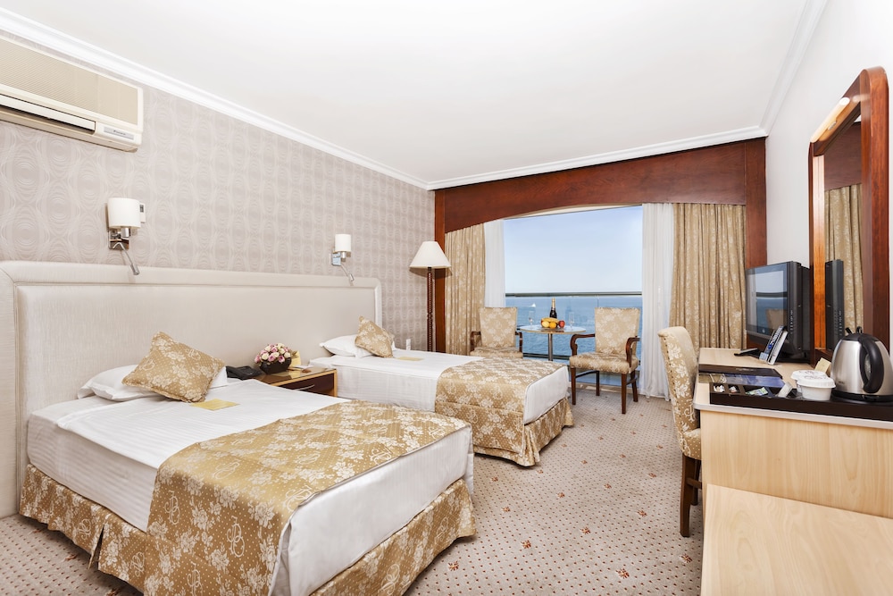 Twin Room, Sea View