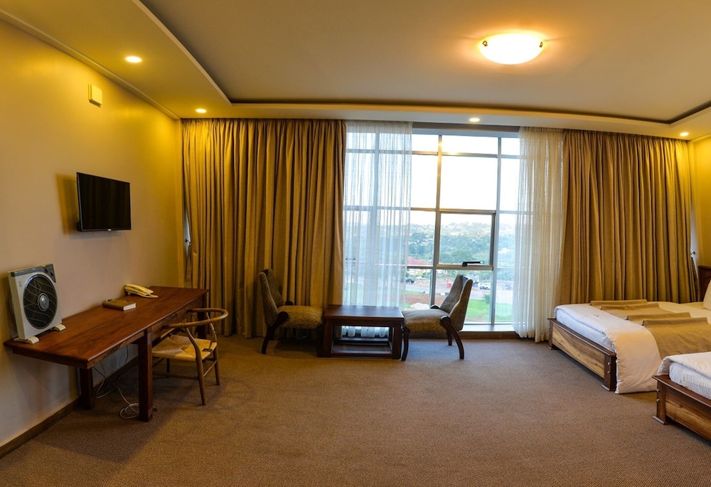 Standard Twin Room - Photo 5