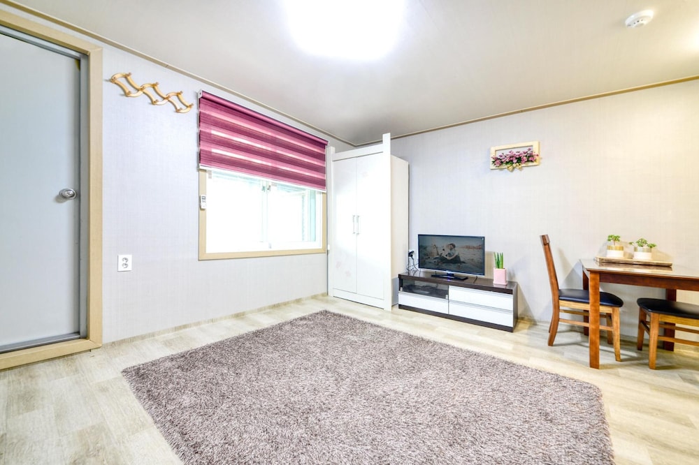 Basic Room, 1 Bedroom (Neuggim) - Photo 6
