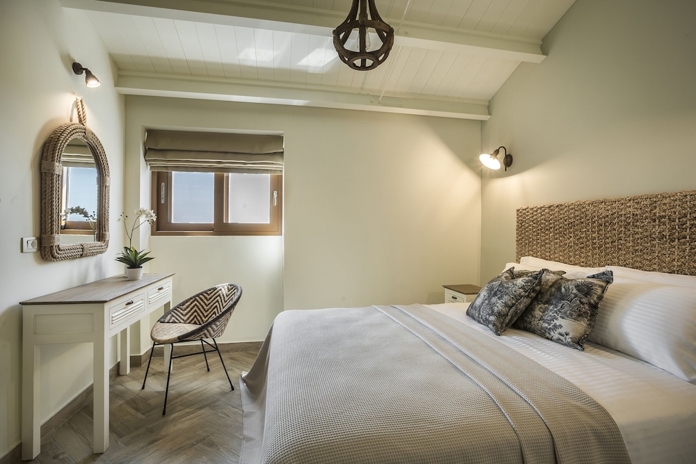 Suite, Sea View - Photo 11