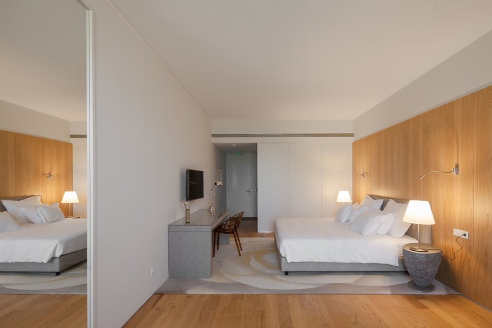 Single Room (Castanea)