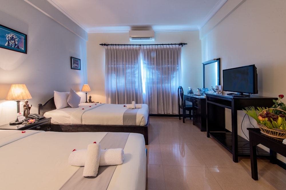 Superior Double or Twin Room - Photo 18