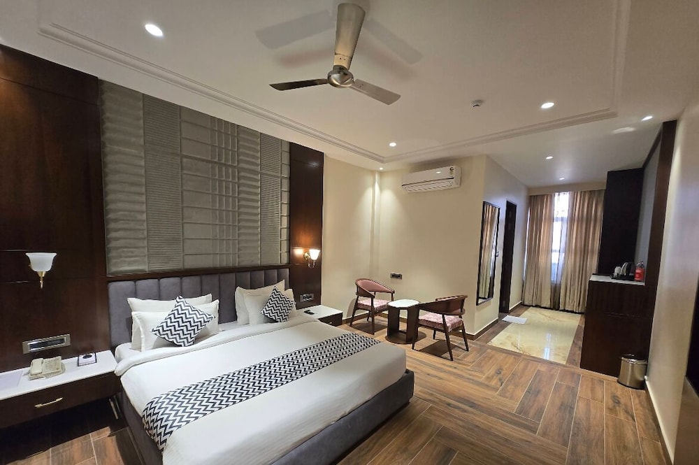 Executive Double Room, City View photo 1