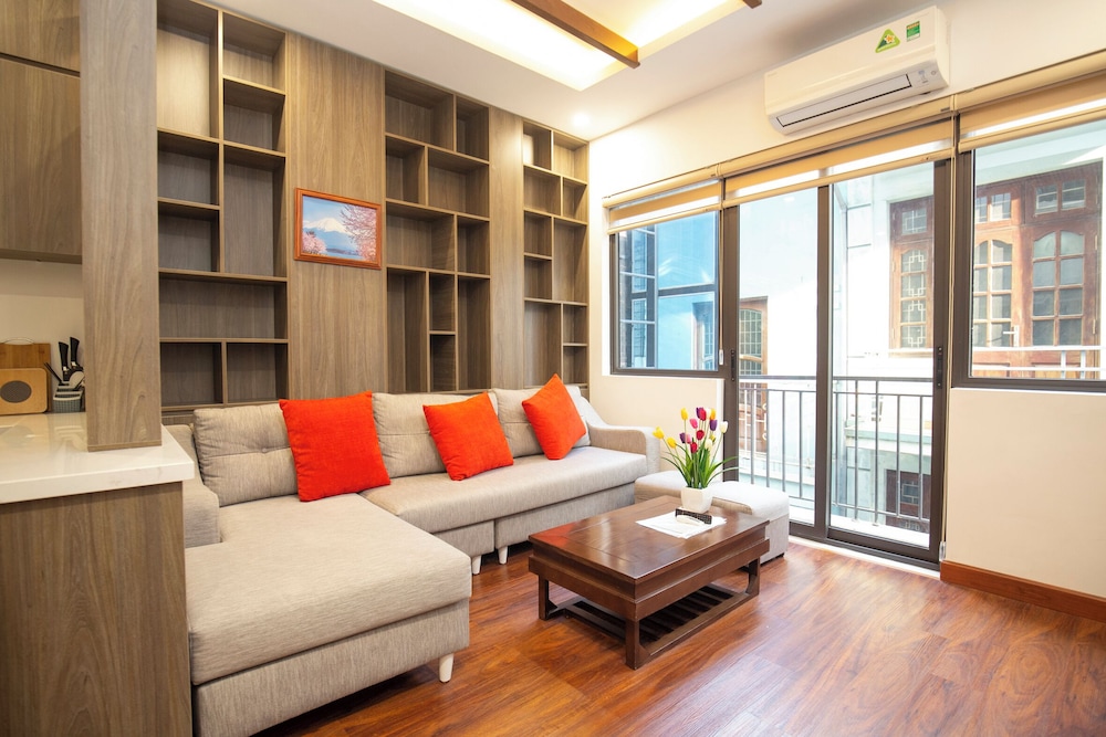 Deluxe Apartment, City View