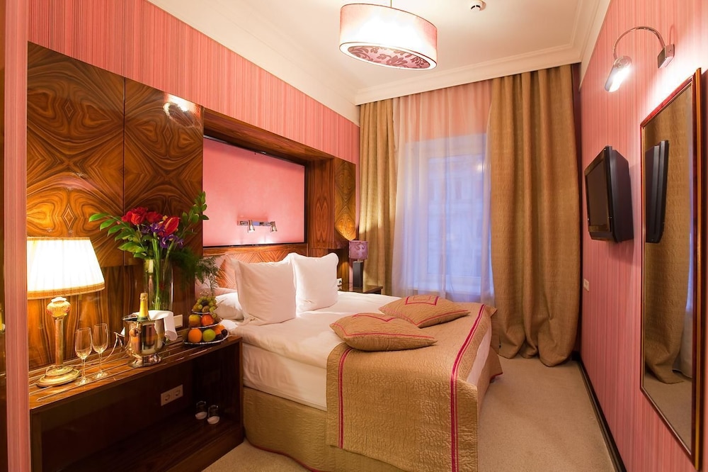 Standard Double Room photo 2