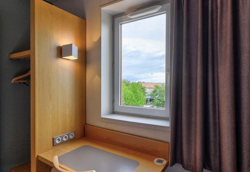 Twin Room, Non Smoking photo 2