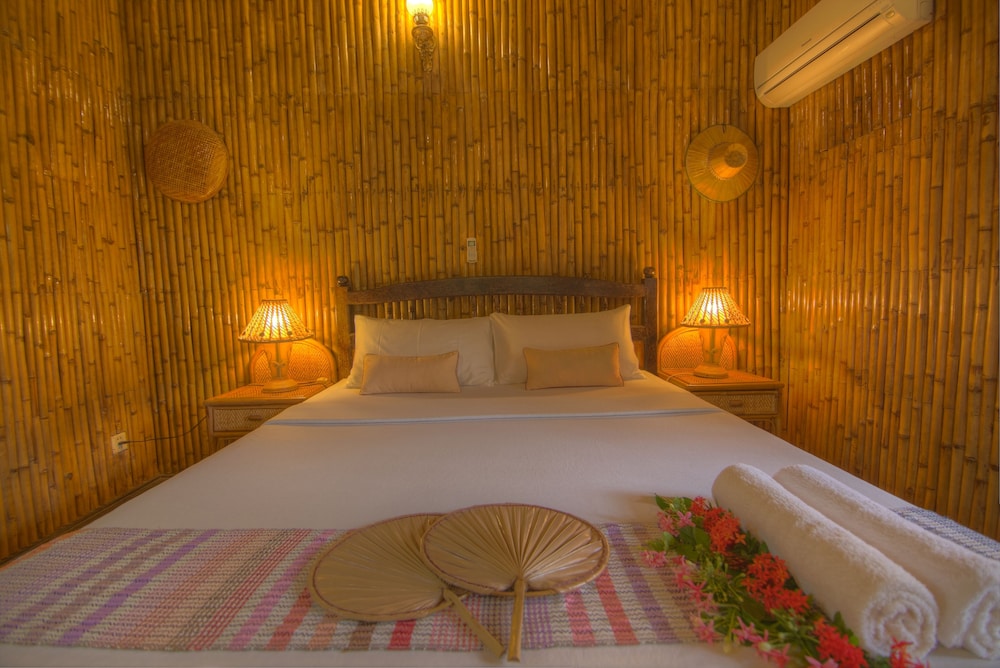 Private Bamboo House - Photo 3
