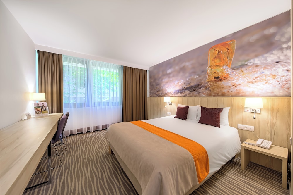 Classic Room, 1 Double Bed (Comfortable) - Photo 2
