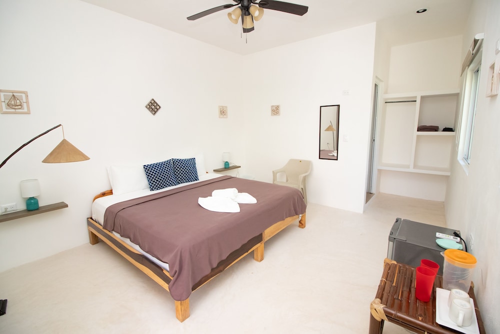 Deluxe Room, 1 King Bed