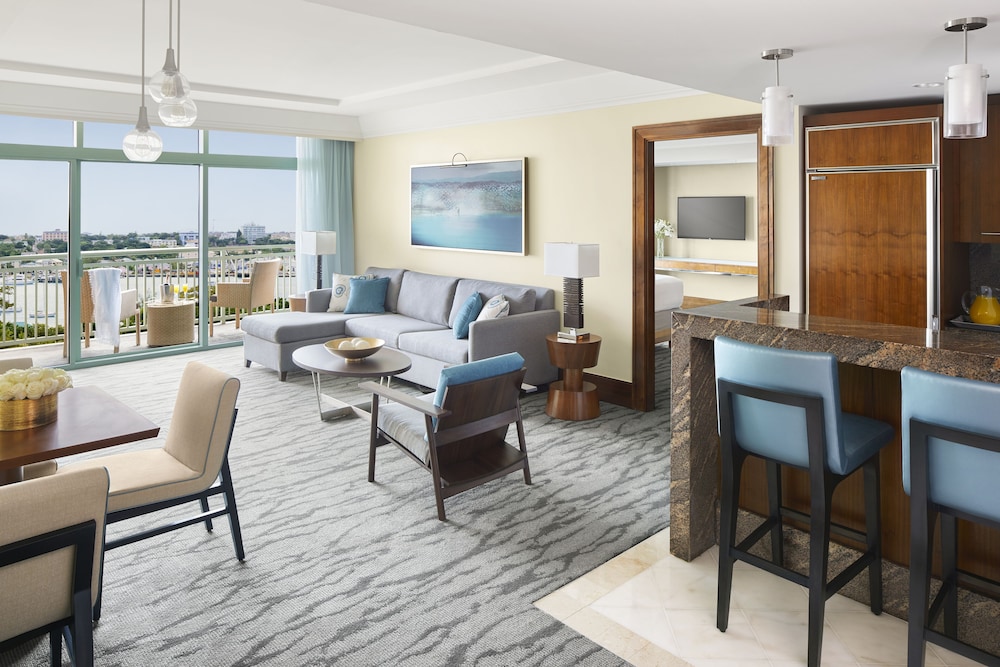 One Bedroom Harbor Suite