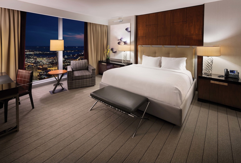 Suite, 1 King Bed