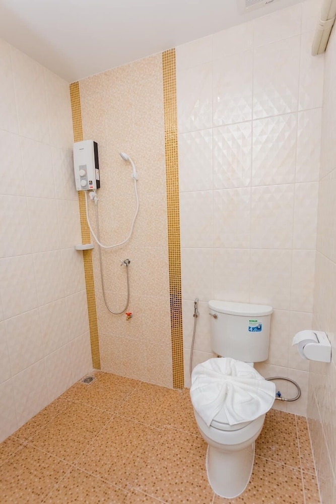 Standard Double Room - Photo 3