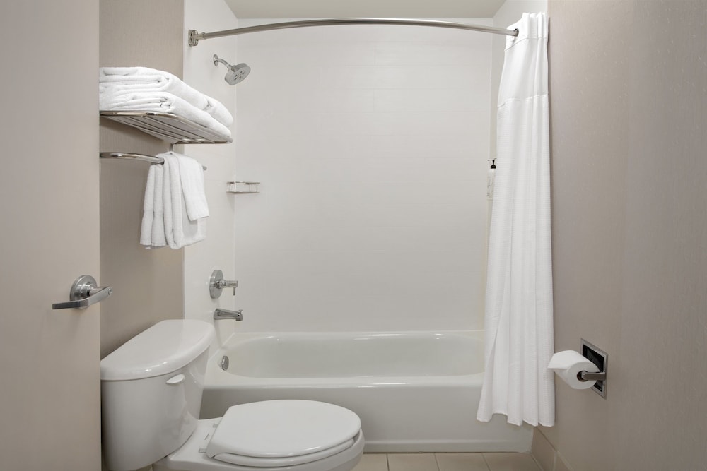 Suite, Multiple Beds - Photo 12
