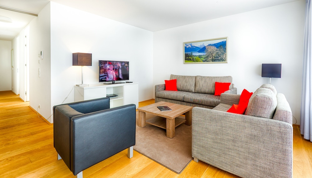 Apartment, 2 Bedrooms, Ensuite (BV5.3 / Excl. 163 EUR cleaning fee) photo 1