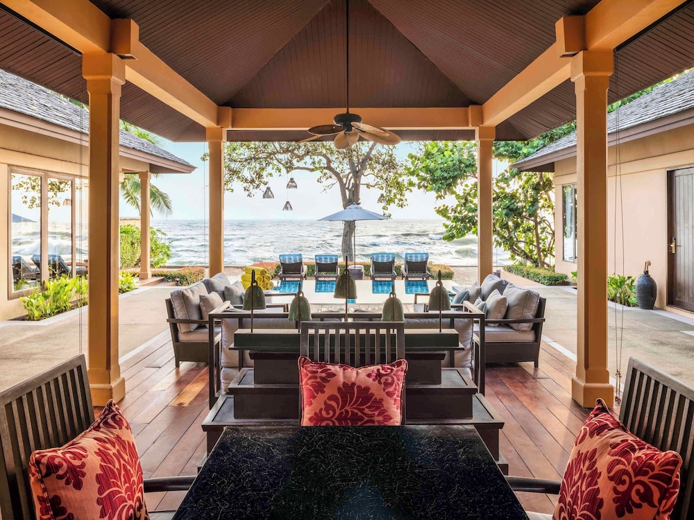Villa, 2 Bedrooms, Oceanfront photo 3