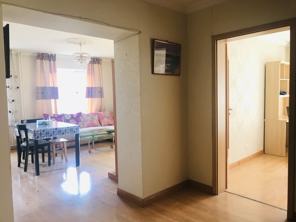1 Bed In 3-Bed Shared Room photo 2