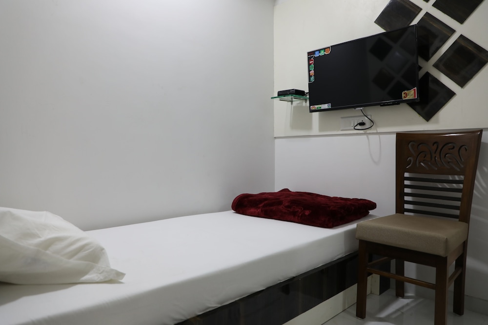 Single Room (AC)