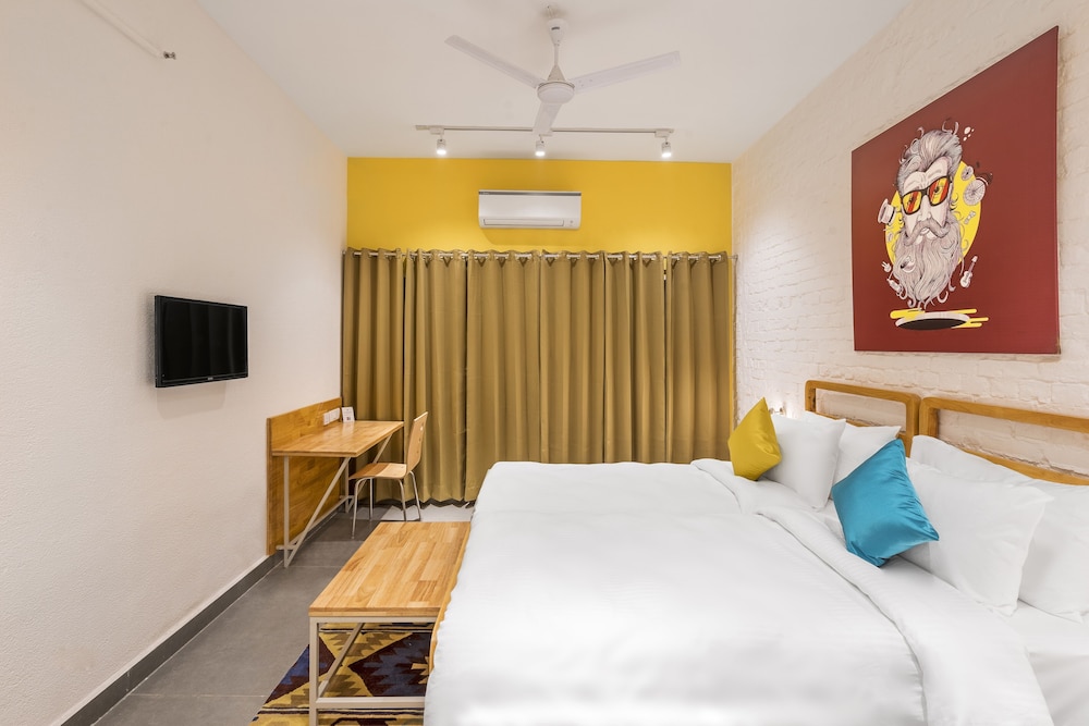 Deluxe Room - Photo 1