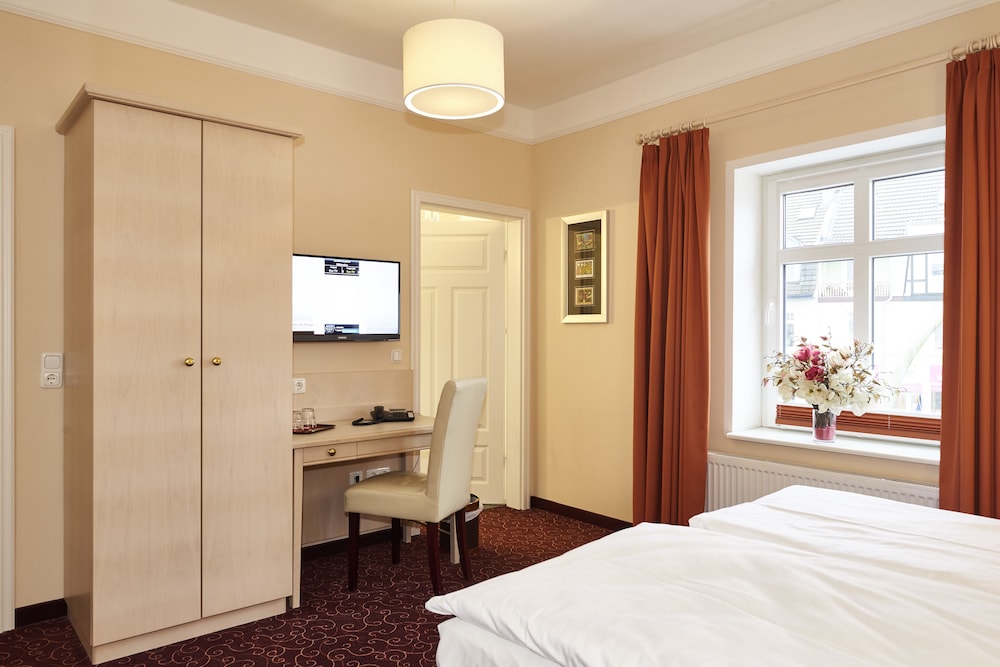 Classic Double Room