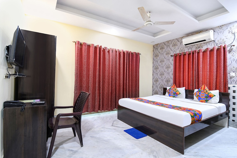 Deluxe Room - Photo 3