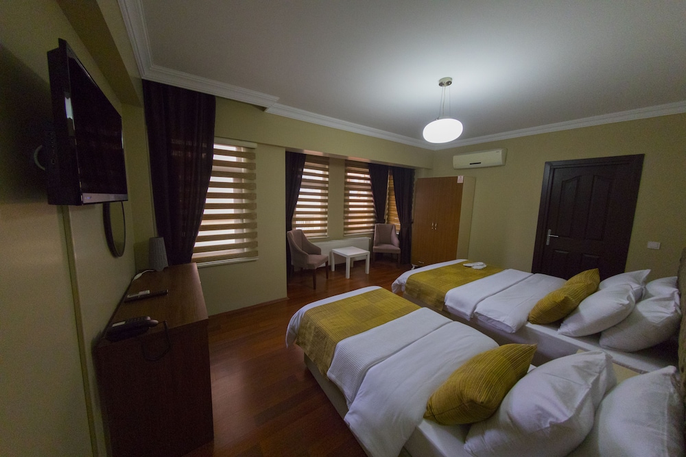 Twin Room, 2 Twin Beds, Non Smoking, City View photo 1