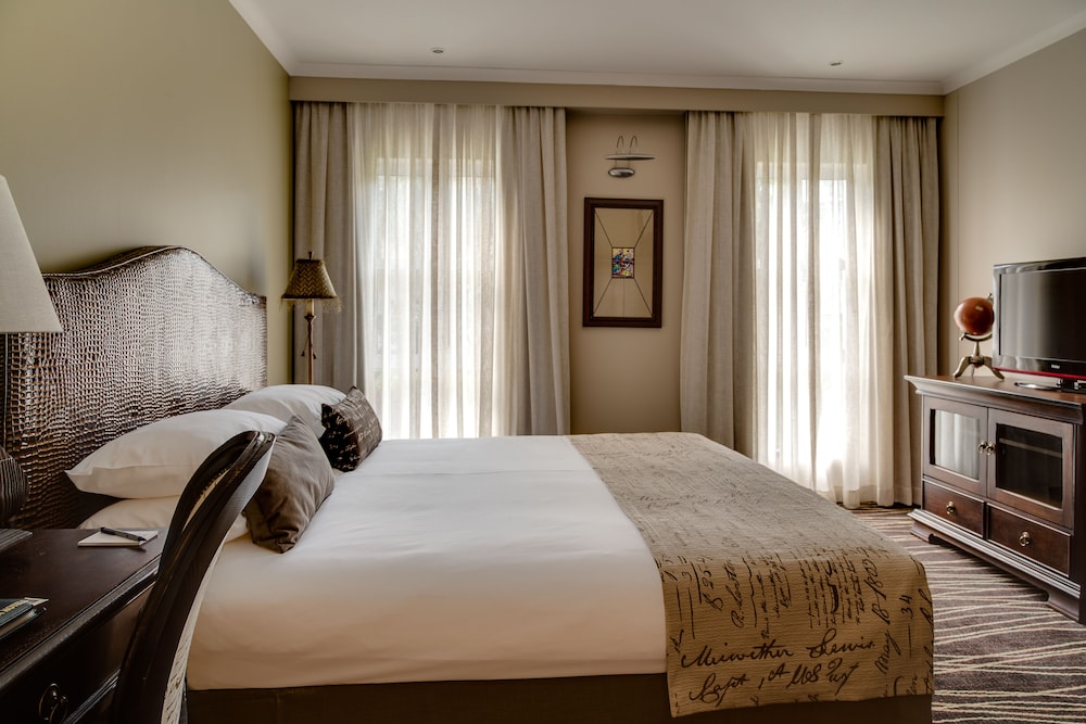 Room, 1 King Bed - Photo 2