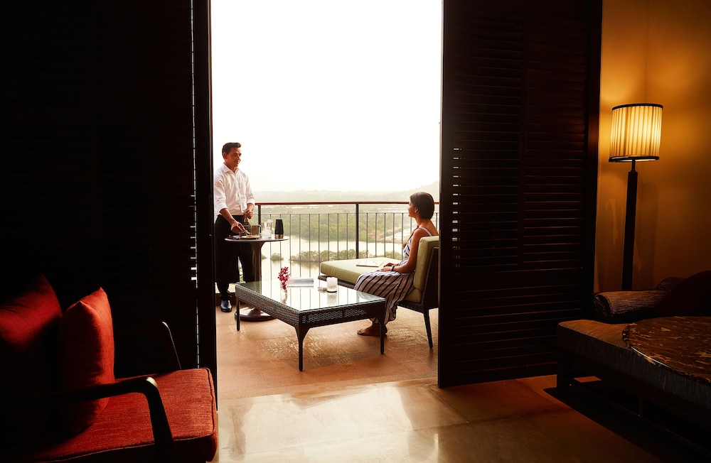 Premium Room, 2 Queen Beds, River View (with Veranda)