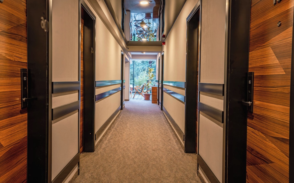 Classic Triple Room - Photo 3