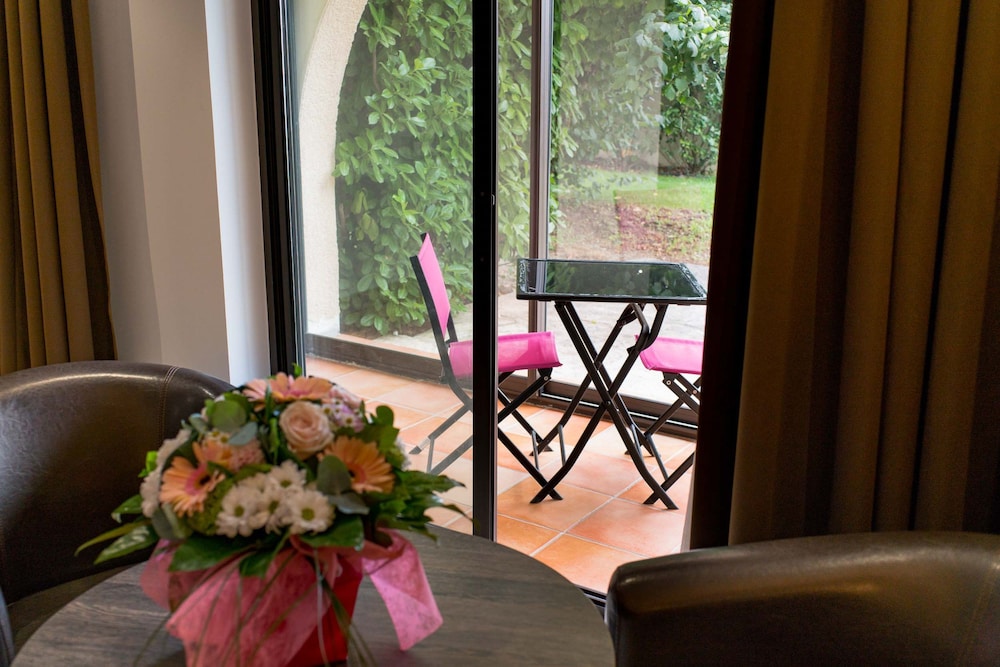 Deluxe Double Room, 1 Double Bed - Photo 4