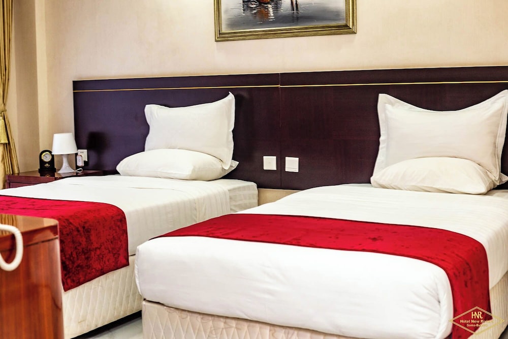 Deluxe Twin Room, Balcony, Lake View photo 2
