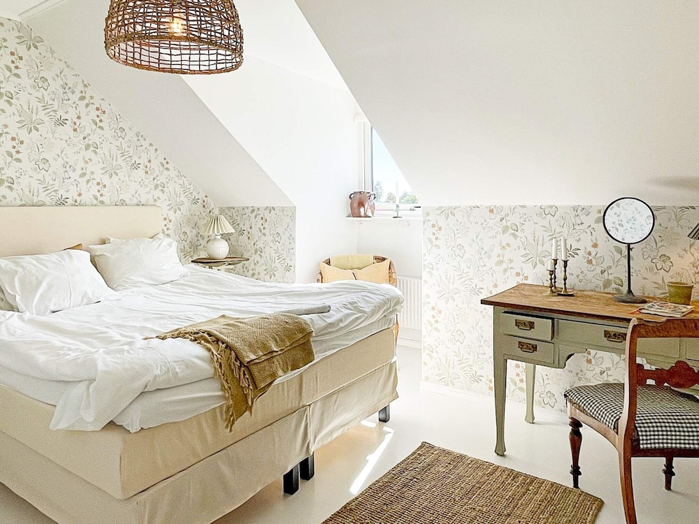 House photo 2