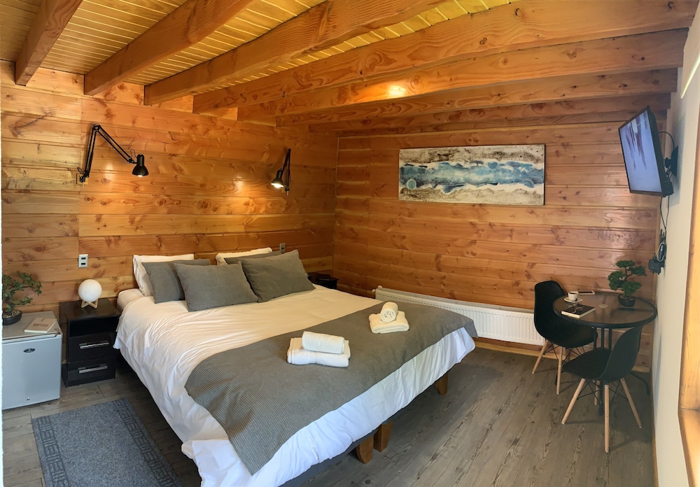King Suites photo 1