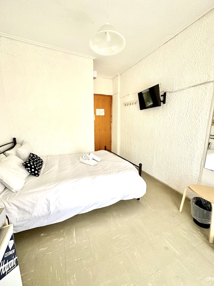 Basic Double Room - Photo 2