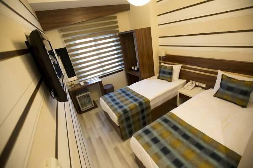 Standard Twin Room photo 1