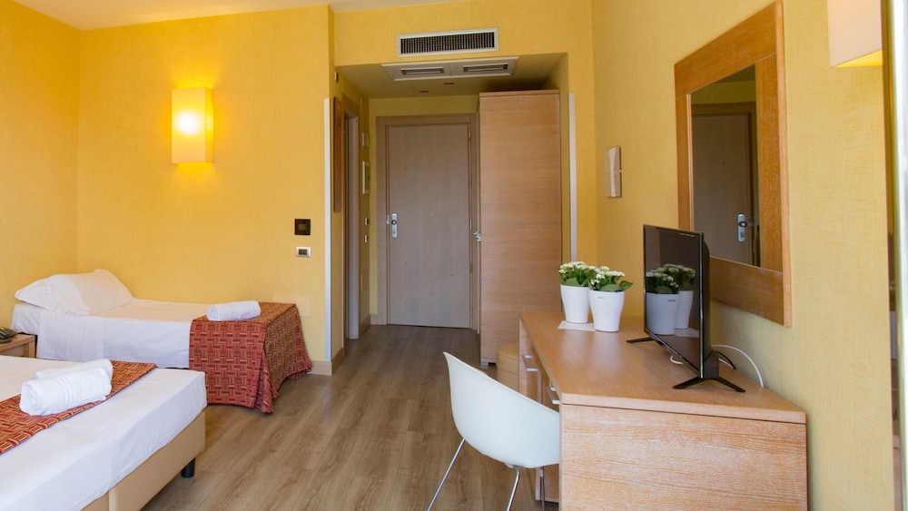 Triple Room photo 3