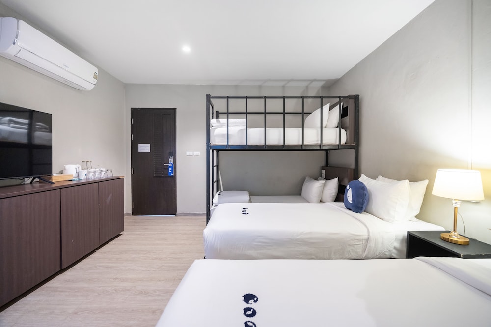 Comfort Quadruple Room photo 1