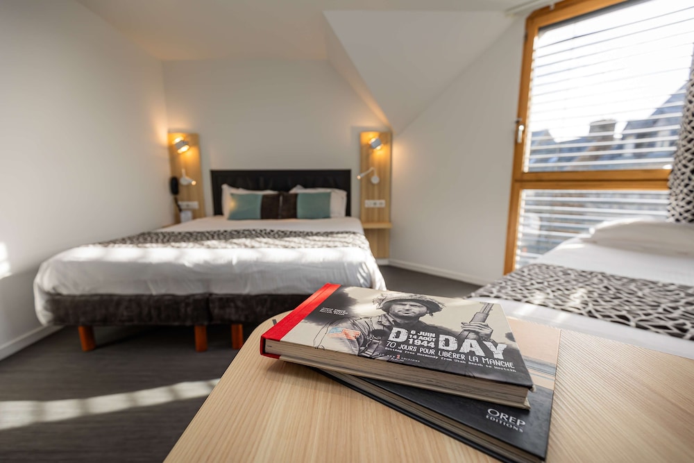 Standard Room, Multiple Beds photo 1