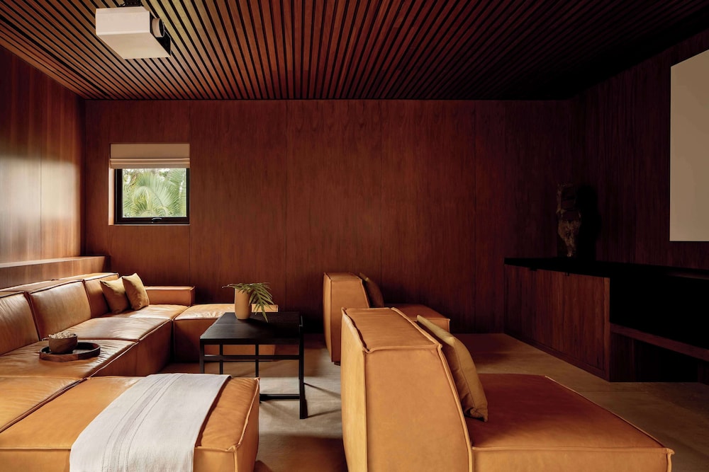 Private Home 53 (8 Bedrooms)