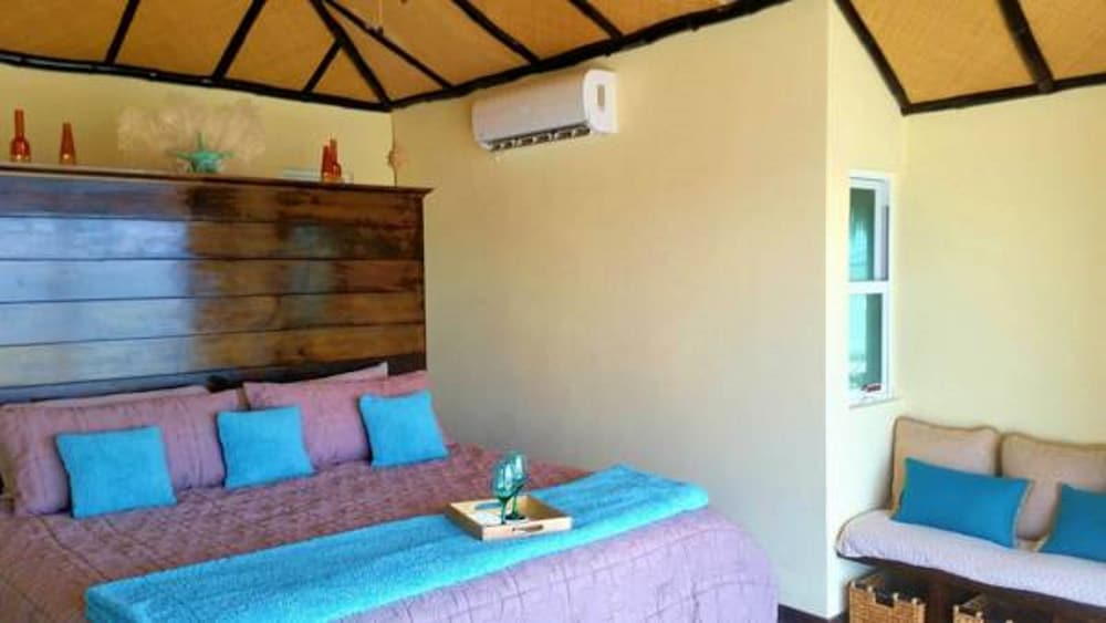 Bungalow, 2 Bedrooms, Private Pool, Ocean View photo 2