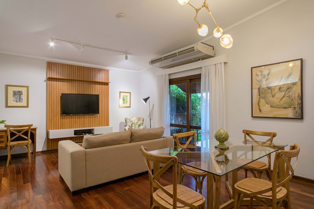 Family Apartment, 1 King Bed with Sofa bed, Kitchen, Garden Area photo 2
