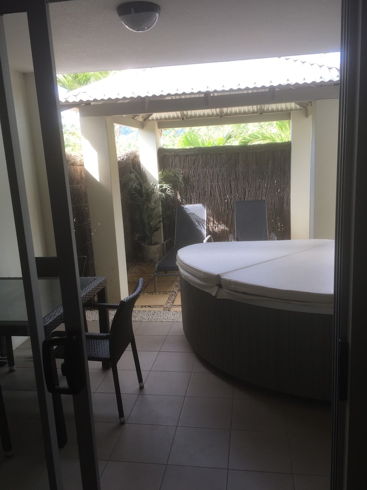 Apartment, 1 Bedroom (with Heated Jacuzzi Spa) photo 3