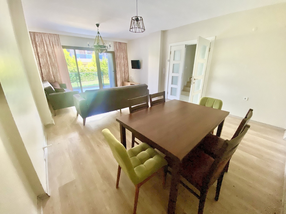 3+1 Duplex photo 2