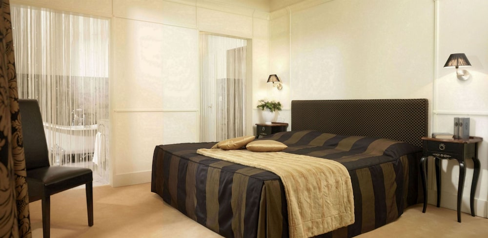 Suite, Garden View - Photo 3