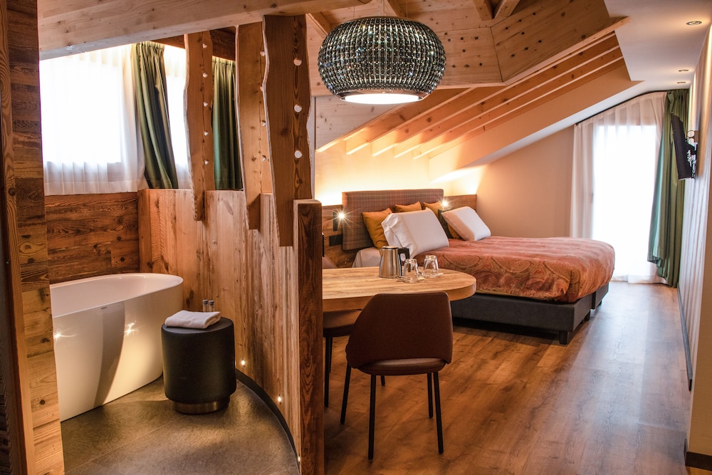 Luxury Studio Suite