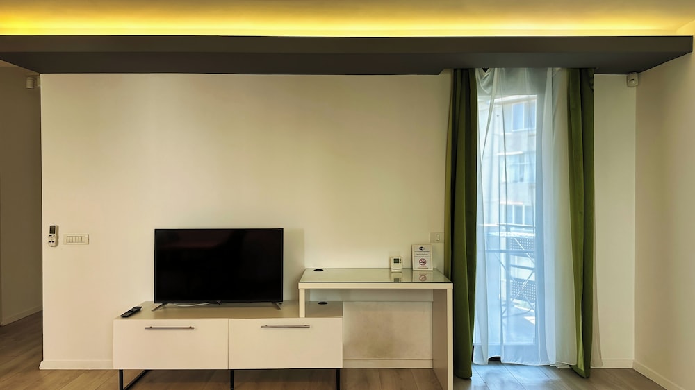 City Apartment photo 2