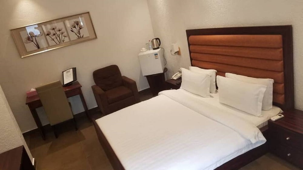 Luxury Suite, 1 Bedroom photo 2